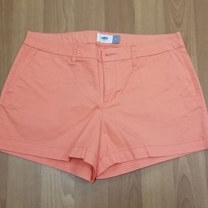 Old Navy || Peach Shorts